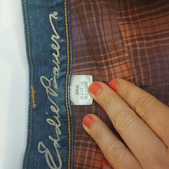 Eddie Bauer Relaxed Fit Jeans - Picture 5 of 7